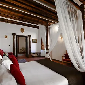 Guest house Vicolo Dell'Aquila - Residenze Romanae, Rome