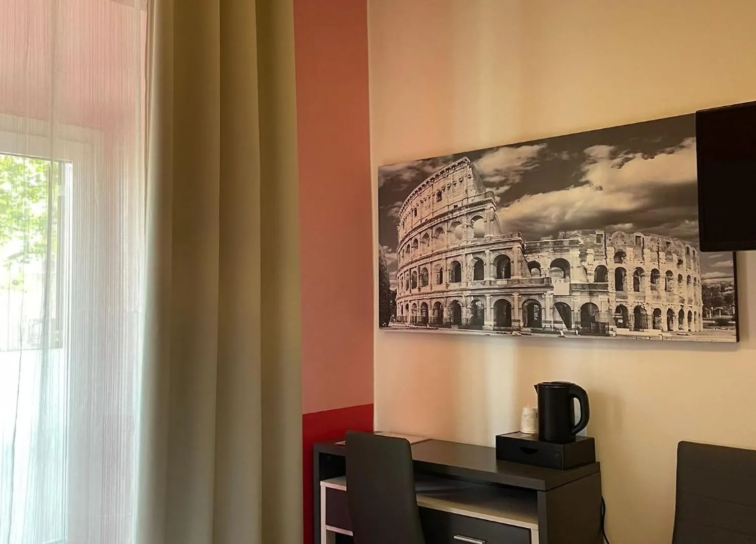 Stefano House Vaticano Roma contacts